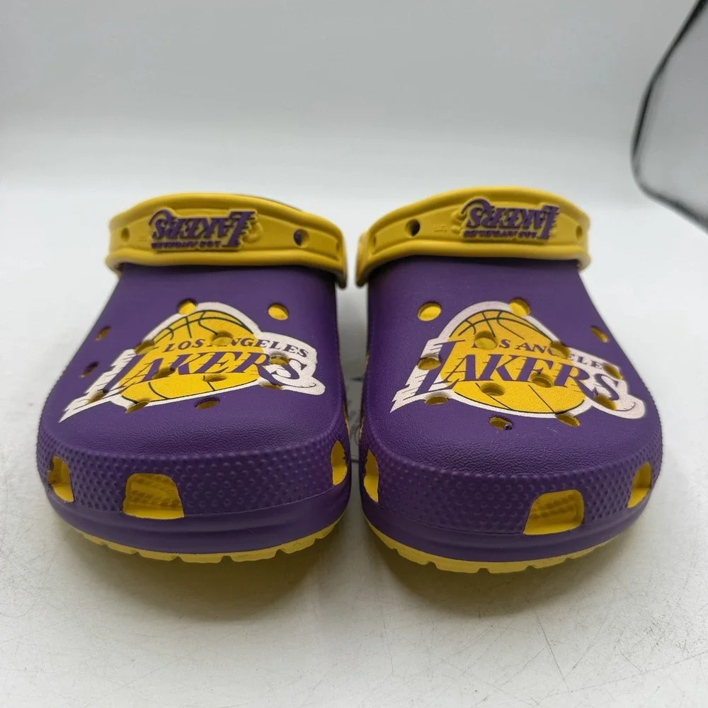 Crocs Los Angeles Lakers Classic Clogs Mens 4 Womens 6 Purple Slip On Shoes NBA